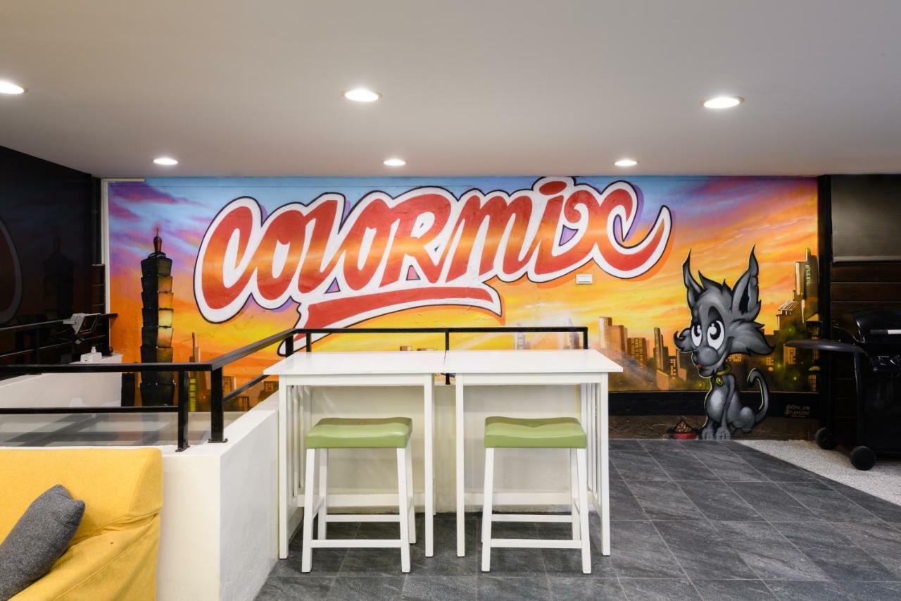 Colormix Hotel & Hostel Taipei Esterno foto